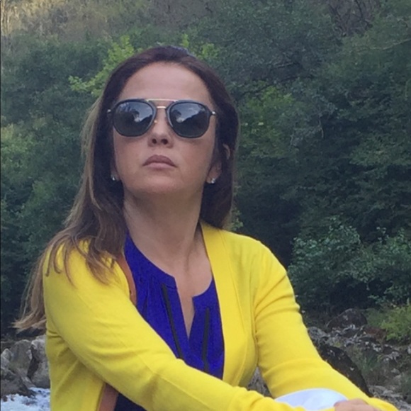 Meet your Posher, Ronilda - Picture 1 of 1